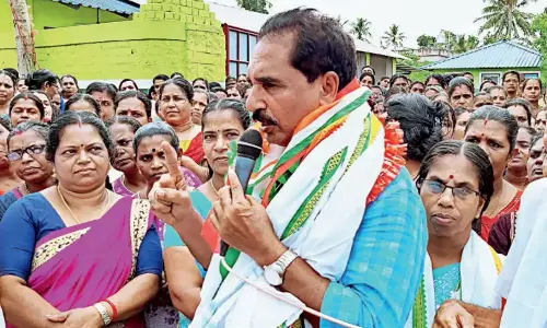 UDF , Kollam ,nk premachandran, electionevm,Election2024,LokSabha2024,എന്‍.കെ പ്രേമചന്ദ്രന്‍,ഇവിഎമ്മിനെതിരെ പരാതി,കൊല്ലം യു.ഡി.എഫ്,