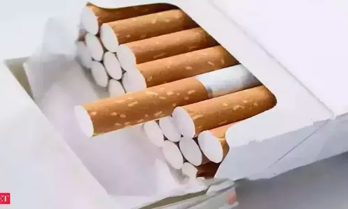 പുകയില ഉൽപനങ്ങൾക്ക് ആകർഷണം കുറക്കാൻ പ്ലെയിൻ പാക്കിങ്ങുമായി ഒമാൻ