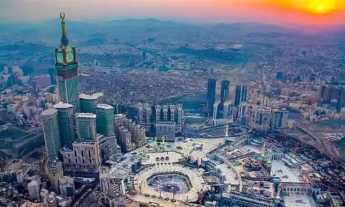 Saudi Arabia Opens Umrah To Individuals Holding Various Types Of Visas, Encourages Ease Of Pilgrimage
