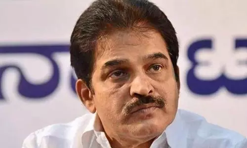 KC Venugopal,Prakash Javadekar,LDF convener E.P. Jayarajan,Met Prakash Javadekar at my sons flat,Election2024,LokSabha2024,ജയരാജന്‍-പ്രകാശ് ജാവഡേക്കര്‍,സിപിഎം,ബി.ജെ.പി,ലോക്സഭാ തെരഞ്ഞെടുപ്പ്,ജയരാജന്‍ സിപിഎം