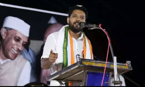 shafi parambil_vadakara