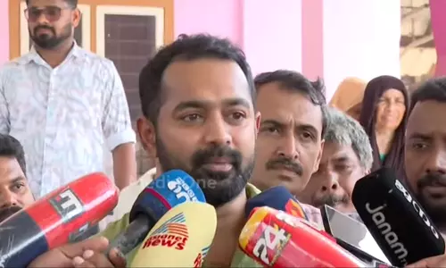 asif ali,Election2024,LokSabha2024,ആസിഫ് അലി,ലോക്സഭാ തെരഞ്ഞെടുപ്പ്,വോട്ട് ചെയ്ത് താരങ്ങള്,നടന് ആസിഫലി asif ali,Election2024,LokSabha2024,ആസിഫ് അലി,ലോക്സഭാ തെരഞ്ഞെടുപ്പ്,വോട്ട് ചെയ്ത് താരങ്ങള്,നടന് ആസിഫലി
