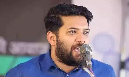 The fact is that Ajit Kumar was transferred from the charge of RSS; Shafi Parampil, latest news malayalam, അജിത് കുമാറിനെ മാറ്റിയത് ആർഎസ്എസിന്റെ ചുമതലയിൽ നിന്നാണ് എന്നതാണ് വസ്തുത; ഷാഫി പറമ്പിൽ