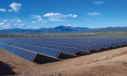 Qatar announces new national renewable energy policy