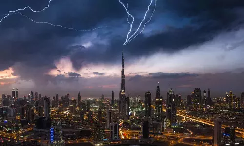 Rain warning in UAE; Authorities said to be cautious