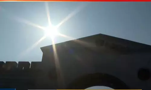 വിവിധ ജില്ലകളിൽ ഉഷ്ണതരംഗ സാധ്യത; പാലക്കാട്, തൃശൂർ, കോഴിക്കോട് ജില്ലകളിൽ നാളെ വരെ യെല്ലോ അലര്ട്ട് വിവിധ ജില്ലകളിൽ ഉഷ്ണതരംഗ സാധ്യത; പാലക്കാട്, തൃശൂർ, കോഴിക്കോട് ജില്ലകളിൽ നാളെ വരെ യെല്ലോ അലര്ട്ട്