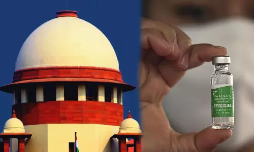 covishield vaccine,AstraZeneca ,AstraZeneca admits Covishield can cause rare side effects,Covishield side effects,Plea in Supreme Court,Covishield vaccine,latest national news,കൊവിഷീൽഡിനെതിരെ ഹരജി,കൊവിഷീൽഡ്  ഗുരുതര പാർശ്വഫലങ്ങൾ,കൊവിഷീൽഡിനെതിരെ ഹരജി