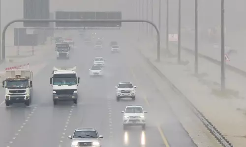 ഖത്തറിൽ ഇന്ന് രാത്രി മുതൽ നാളെ രാവിലെ വരെ ഇടവിട്ട മഴയ്ക്കും ശക്തമായ കാറ്റിനും സാധ്യത