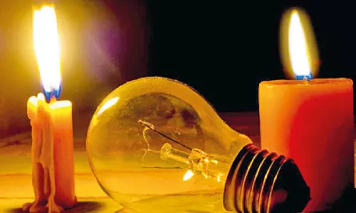 Loadshedding,kerala, KSEB load shedding , IMD, heat alert,വൈദ്യുതി നിയന്ത്രണം,കേരളത്തില്‍ ലോഡ്ഷെഡ്ഡിങ്,ലോഡ്ഷെഡിങ്,വൈദ്യുത ഉപയോഗം കൂടുന്നു,