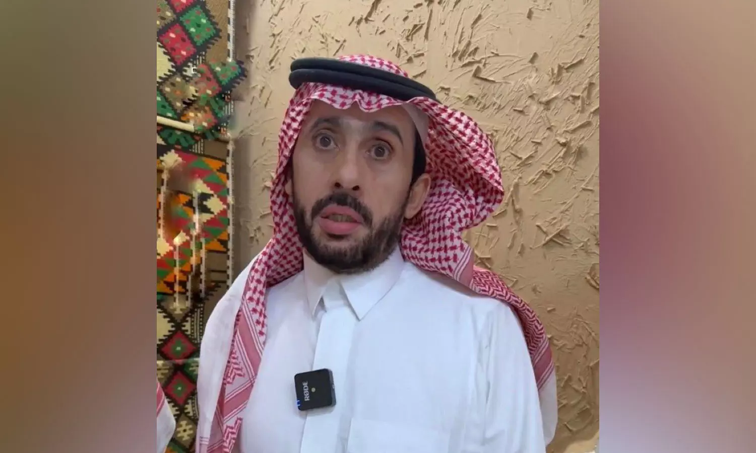 മകന്റെ കൊലയാളിക്ക് വധശിക്ഷക്ക് തൊട്ട് മുൻപ് മാപ്പ് നൽകി സൗദി പൗരൻ മകന്റെ കൊലയാളിക്ക് വധശിക്ഷക്ക് തൊട്ട് മുൻപ് മാപ്പ് നൽകി സൗദി പൗരൻ