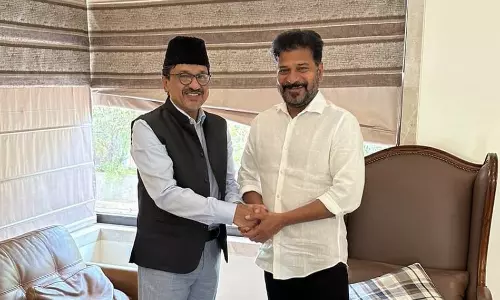 Revanth Reddy with sadik ali thangal