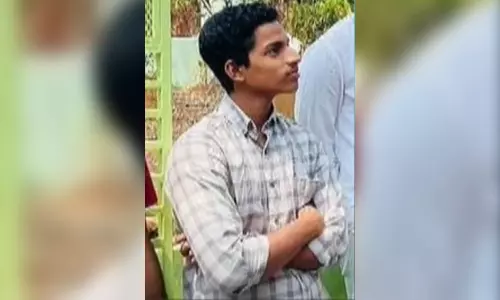 സ്‌കൂട്ടറിന് പിന്നിൽ ടിപ്പറിടിച്ച് പ്ലസ് ടു വിദ്യാർഥി മരിച്ചു