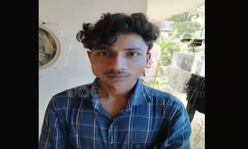 93 boottles of heroine seized at Perumbavoor