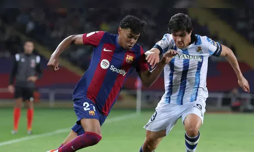 ഗോളടിച്ച് യമാലും റഫിഞ്ഞയും; ബാഴ്‌സലോണക്ക് ജയം