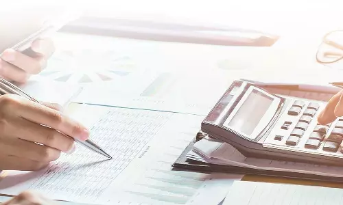 സൗദിയിൽ സ്ഥാപനങ്ങൾ അടച്ചുപൂട്ടുന്നതിന് മുമ്പ് വാണിജ്യ രസിട്രേഷൻ റദ്ദാക്കണം: മാനവവിഭവശേഷി മന്ത്രാലയം