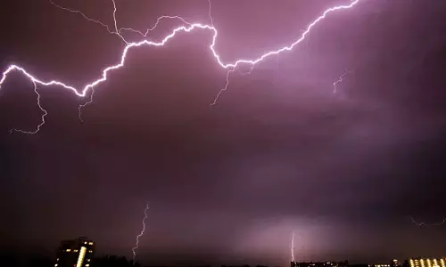 Malda,West Bengals Malda, Lightning Strikes ,11 Killed In Lightning,latest national news,ഇടിമിന്നല്‍,ഇടിമിന്നലില്‍ മരണം,പശ്ചിമബംഗാള്‍,മാള്‍ഡ