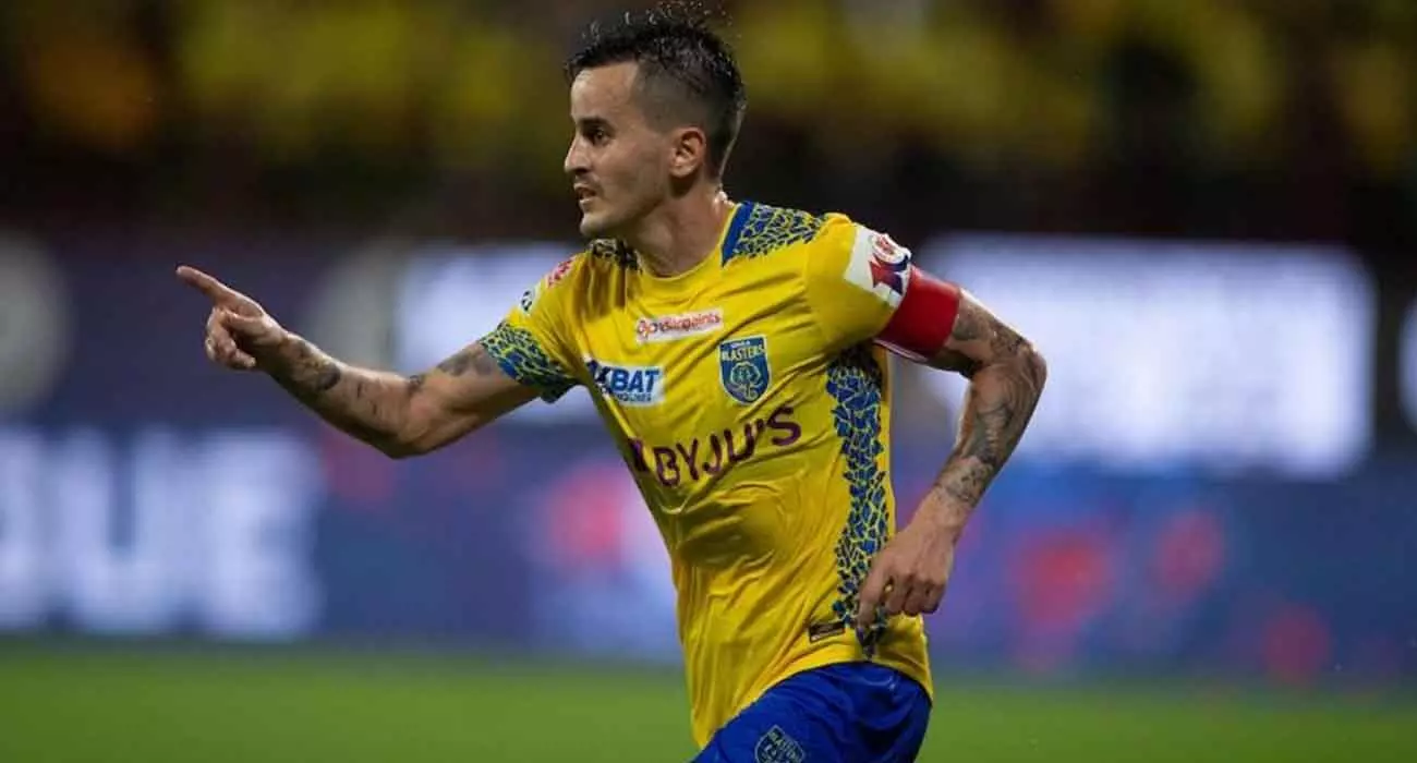 നായകൻ ലൂണ ബ്ലാസ്‌റ്റേഴ്‌സിനൊപ്പം തുടരും; മൂന്ന് വർഷത്തേക്ക് കരാർ പുതുക്കി