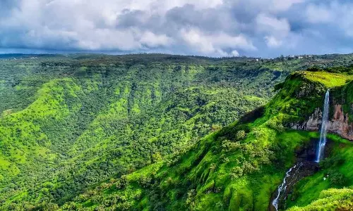 Gujarat GST Commissioner Grabs 620 Acres From Entire Village Near Maharashtras Mahabaleshwar