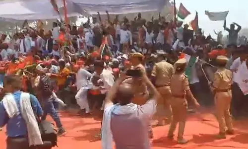 Overwhelming activist enthusiasm; Rahul and Akhilesh left the stage,udf,sp,loksabhapoll2024,uttarpradesh,latest news,