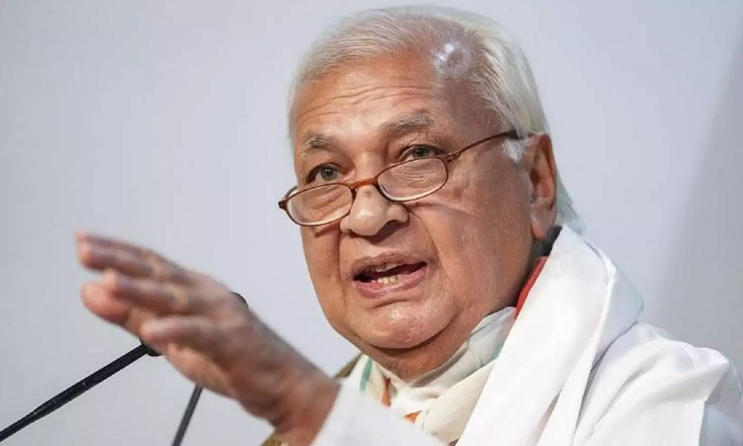 ഗവര്‍ണര്‍ ആരിഫ് മുഹമ്മദ് ഖാൻ