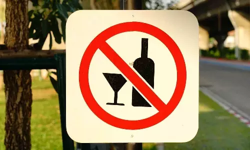 Discussion on withdraw dry day in Kerala Discussion on withdraw dry day in Kerala