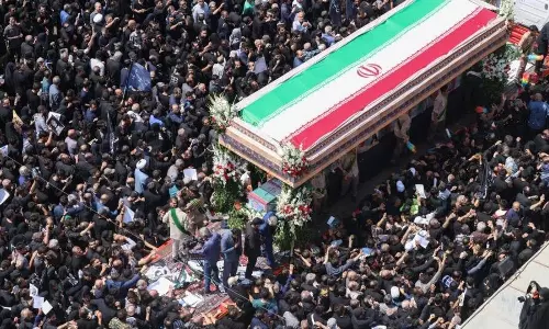 Ebrahim Raisi,Iran, Iran President Raisis Funeral,Funeral and burial of Ebrahim Raisi,ഇറാന്‍,ഇബ്റാഹിം റഈസി,ഇറാന്‍പ്രസിഡന്‍റ്,   ഇറാന്‍  ഹെലികോപ്ടര്‍ അപകടം,  റഈസി സംസ്കാരം