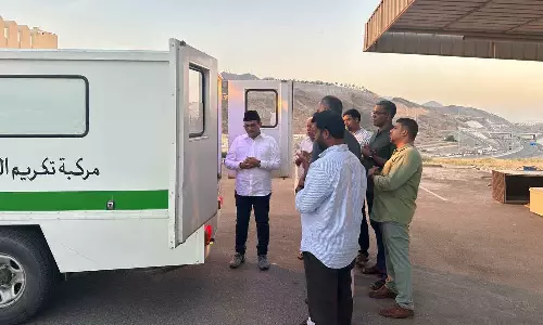 Munavvarali Thangal intervened to take over the body of a Malayali who died in Oman