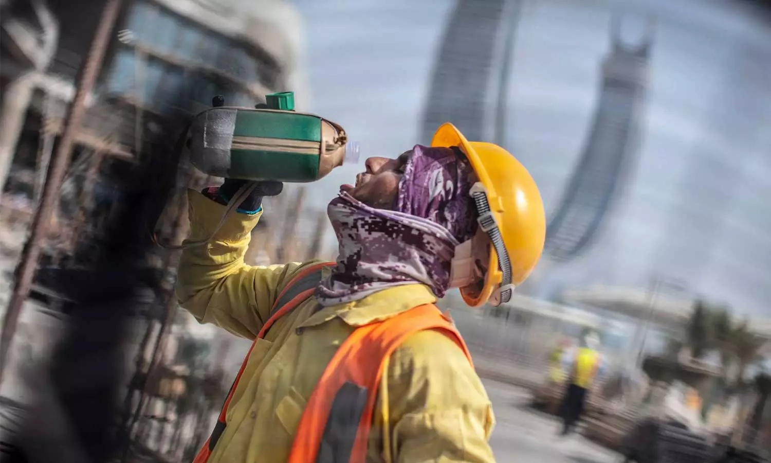 intense heat; Restrictions on working outside during the day in Qatar intense heat; Restrictions on working outside during the day in Qatar