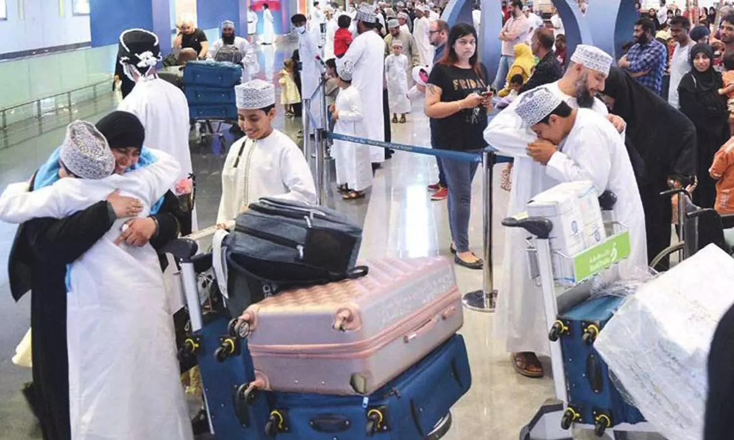 ഒമാനിൽ നിന്ന് ഹജ്ജിന് പോകുന്ന 13,933 തീർത്ഥാടകർ നടപടികൾ പൂർത്തിയാക്കിയതായി ഒമാനി ഹജ്ജ് മിഷൻ അറിയിച്ചു ഒമാനിൽ നിന്ന് ഹജ്ജിന് പോകുന്ന 13,933 തീർത്ഥാടകർ നടപടികൾ പൂർത്തിയാക്കിയതായി ഒമാനി ഹജ്ജ് മിഷൻ അറിയിച്ചു