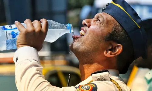 Heat wave continues in North India