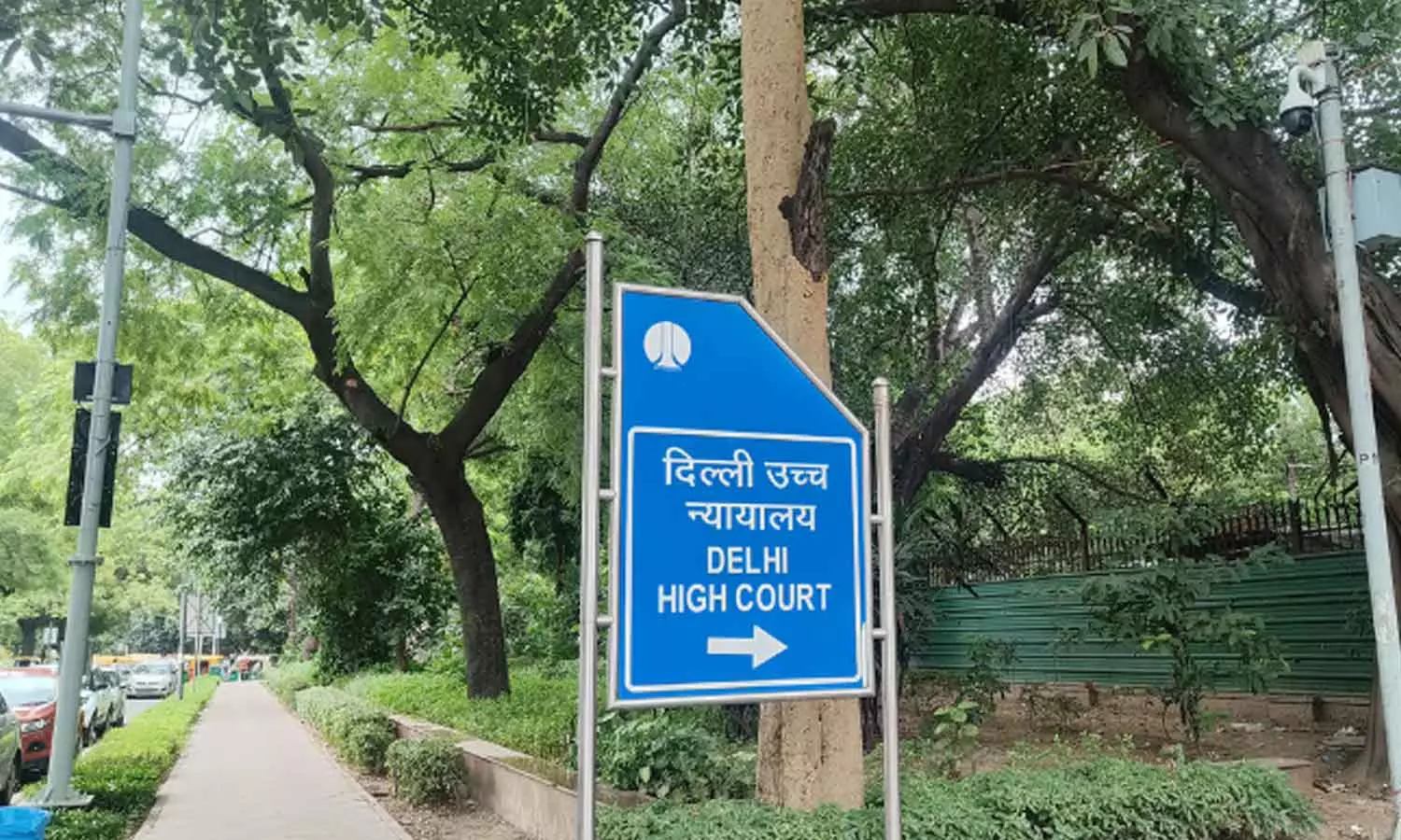 Letting Each Guru Build Shrine On Public Land Will Be Disastrous: Delhi High Court Letting Each Guru Build Shrine On Public Land Will Be Disastrous: Delhi High Court