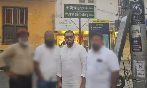 മട്ടാഞ്ചേരിയിൽ പോയതിന് സ്റ്റേഷനിൽ വിളിച്ചുവരുത്തി; ഐ.എസിനെയും  മഅ്ദനിയെയും കുറിച്ച് ചോദ്യംചെയ്തു-പരാതിയുമായി യുവാവ്