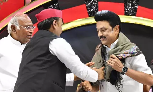 തമിഴ്നാടും യു.പിയും ബി.ജെ.പിയെ തുരത്തിയപ്പോൾ