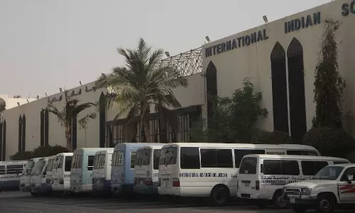 The summer heat is intense; Online learning in schools in Jeddah.