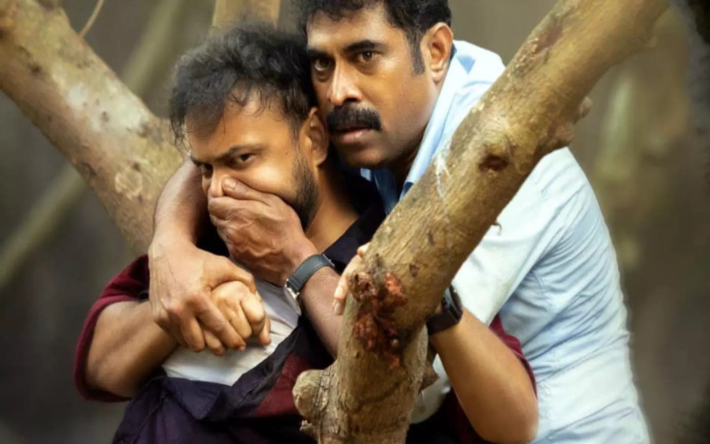 നിന്നെ സിംഹക്കൂട്ടിലാണോടാ പ്രസവിച്ചത്; ഗ്ർർർ ജൂൺ 14ന് തിയേറ്ററുകളിൽ നിന്നെ സിംഹക്കൂട്ടിലാണോടാ പ്രസവിച്ചത്; ഗ്ർർർ ജൂൺ 14ന് തിയേറ്ററുകളിൽ