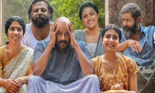 ഇന്ദ്രൻസ്, മുരളി ഗോപിയും പ്രധാന വേഷങ്ങളിൽ; കനകരാജ്യം ജൂലൈയിൽ എത്തും