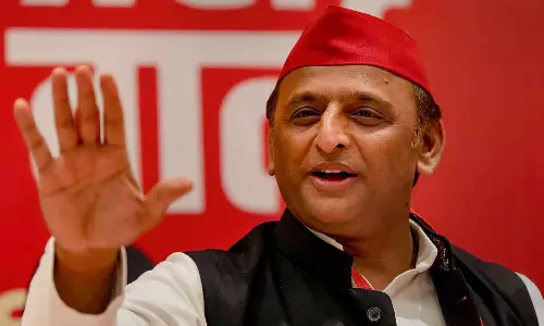 What is stuck in limbo is not a government Akhilesh Yadav mocks modi govt