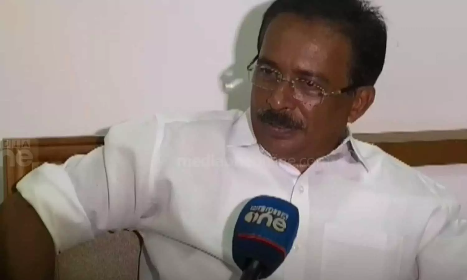 മന്ത്രി വീണാ ജോർജിന്റെ ഭർത്താവ് ജോർജ് ജോസഫ് മന്ത്രി വീണാ ജോർജിന്റെ ഭർത്താവ് ജോർജ് ജോസഫ്