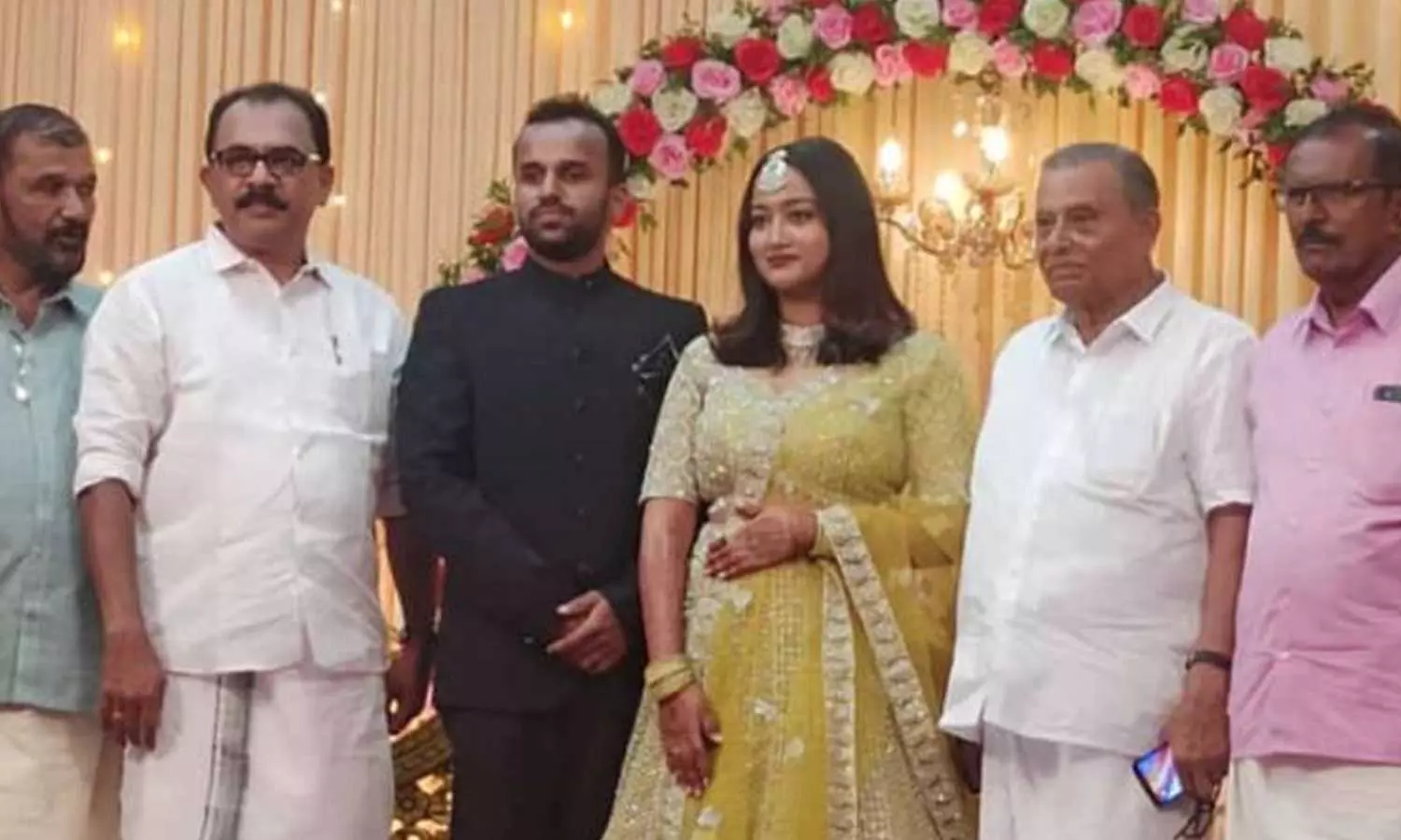 the incident where the leaders attended the wedding ceremony of the accuseds son in the periya case enquiry committee handover report to kppc