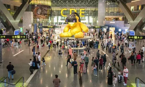 പെരുന്നാൾ തിരക്ക്; യാത്രക്കാർക്ക് വിവിധ നിർദേശങ്ങളുമായി ഖത്തർ ഹമദ് അന്താരാഷ്ട്ര വിമാനത്താവളം പെരുന്നാൾ തിരക്ക്; യാത്രക്കാർക്ക് വിവിധ നിർദേശങ്ങളുമായി ഖത്തർ ഹമദ് അന്താരാഷ്ട്ര വിമാനത്താവളം