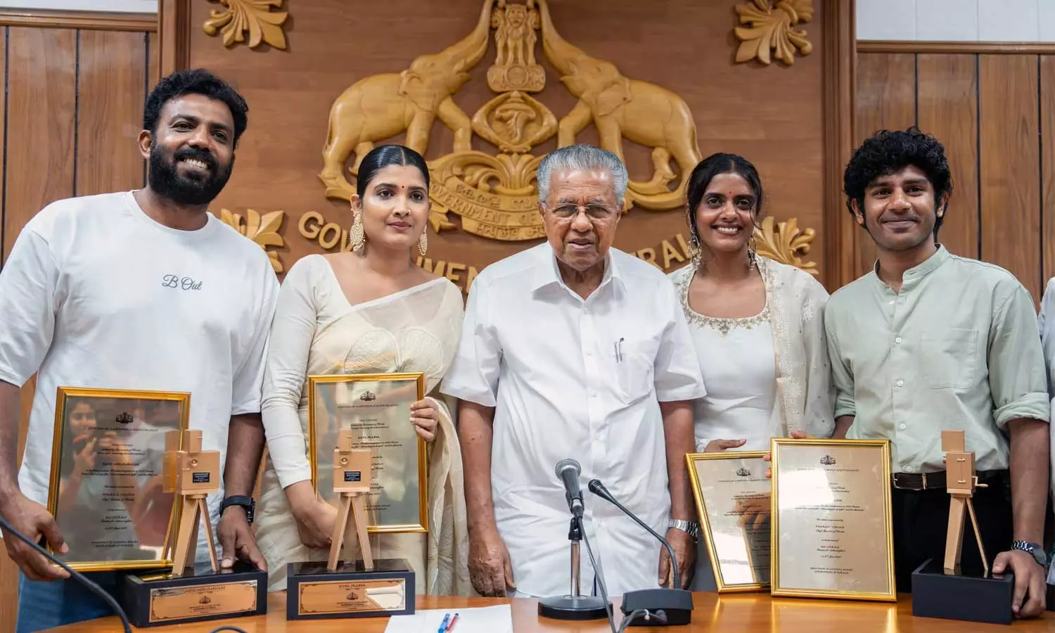 state government honored the Malayalee stars who awarded in Cannes Film Festival