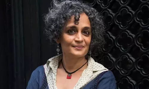 arundati roy