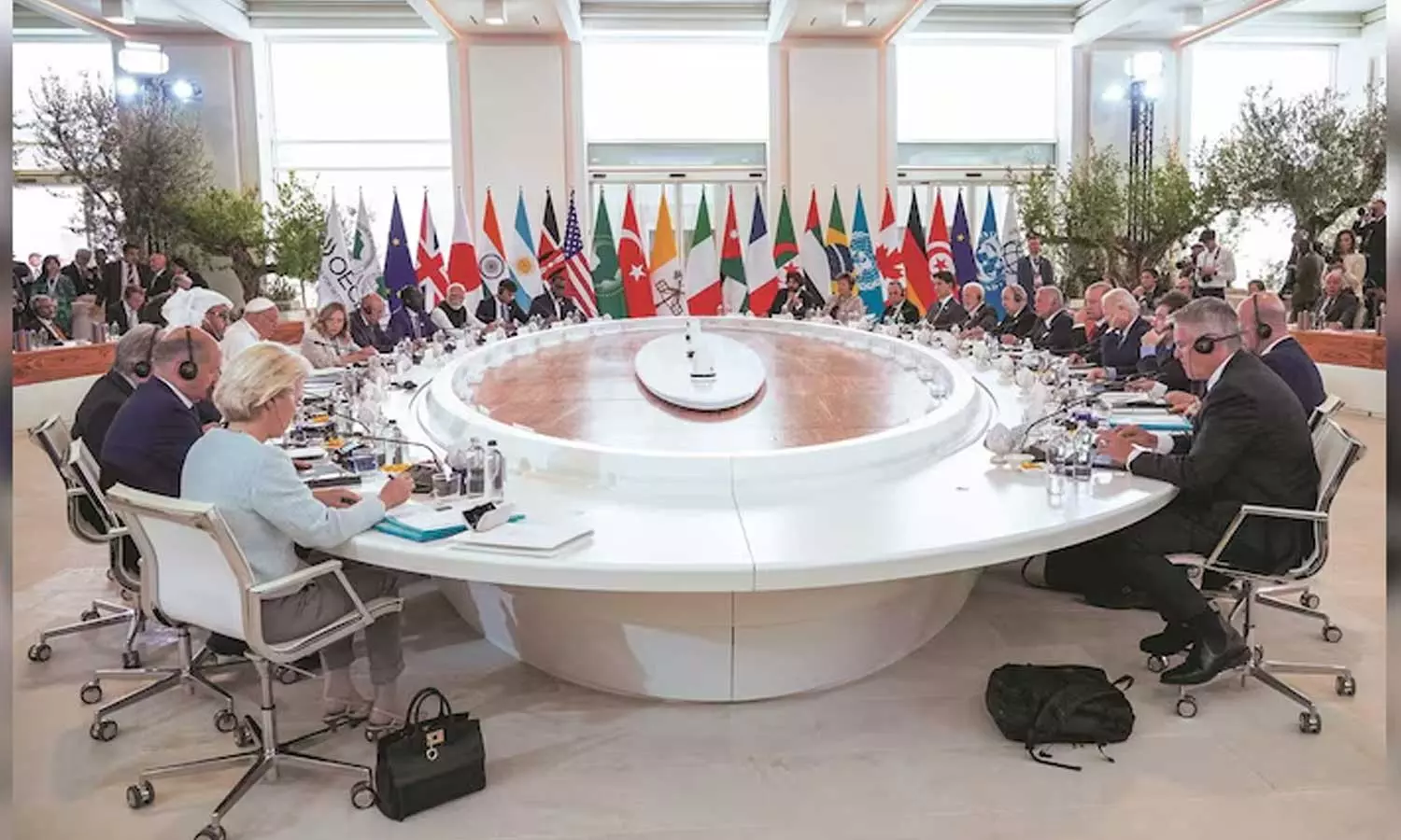 ഗസ്സയിൽ: അടിയന്തര നടപടി വേണമെന്ന് ജി 7 രാജ്യങ്ങളുടെ ഉച്ചകോടി ഗസ്സയിൽ: അടിയന്തര നടപടി വേണമെന്ന് ജി 7 രാജ്യങ്ങളുടെ ഉച്ചകോടി