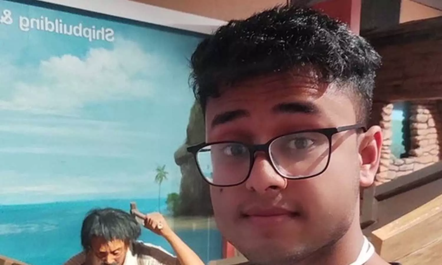 അത് ആത്മഹത്യയല്ല; വെടിയേറ്റും കഴുത്തിൽ കുത്തേറ്റുമാണ് ഗൊരഗ്പൂർ ഐ.ഐ.ടി വിദ്യാർഥി കൊല്ലപ്പെട്ടതെന്ന് റിപ്പോർട്ട് അത് ആത്മഹത്യയല്ല; വെടിയേറ്റും കഴുത്തിൽ കുത്തേറ്റുമാണ് ഗൊരഗ്പൂർ ഐ.ഐ.ടി വിദ്യാർഥി കൊല്ലപ്പെട്ടതെന്ന് റിപ്പോർട്ട്