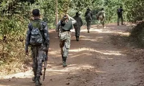Clash between Maoists and security forces