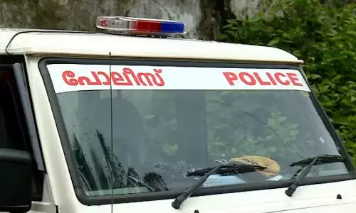 The incident in which a passer-by was killed by a car driven by a policeman: the policeman was suspended,latest news