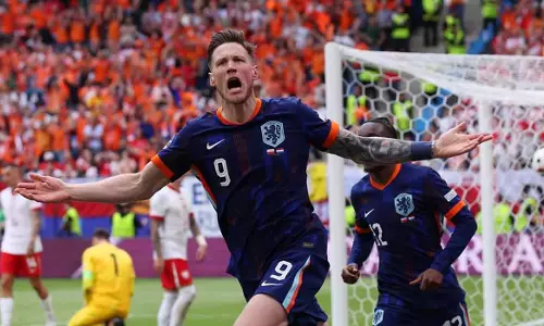 Wegorst as Super Sub; The Dutch battle started by crushing Poland in the Euro