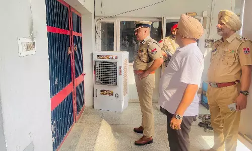 പൊലീസ് സ്റ്റേഷനിൽ ഡിഐജിയുടെ മിന്നൽ പരിശോധന; ഒരാളൊഴികെ എല്ലാവരും വീട്ടിൽ സുഖനിദ്ര; പിന്നാലെ നടപടി