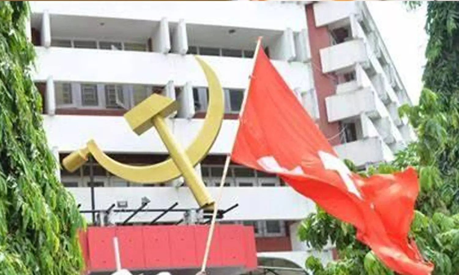 PSC corruption allegation: State leadership seeks explanation from Kozhikode district committee,latest newsപി.എസ്.സി കോഴ ആരോപണം: കോഴിക്കോട് ജില്ലാ കമ്മിറ്റിയോട് വിശദീകരണം തേടി സംസ്ഥാന നേതൃത്വം PSC corruption allegation: State leadership seeks explanation from Kozhikode district committee,latest newsപി.എസ്.സി കോഴ ആരോപണം: കോഴിക്കോട് ജില്ലാ കമ്മിറ്റിയോട് വിശദീകരണം തേടി സംസ്ഥാന നേതൃത്വം