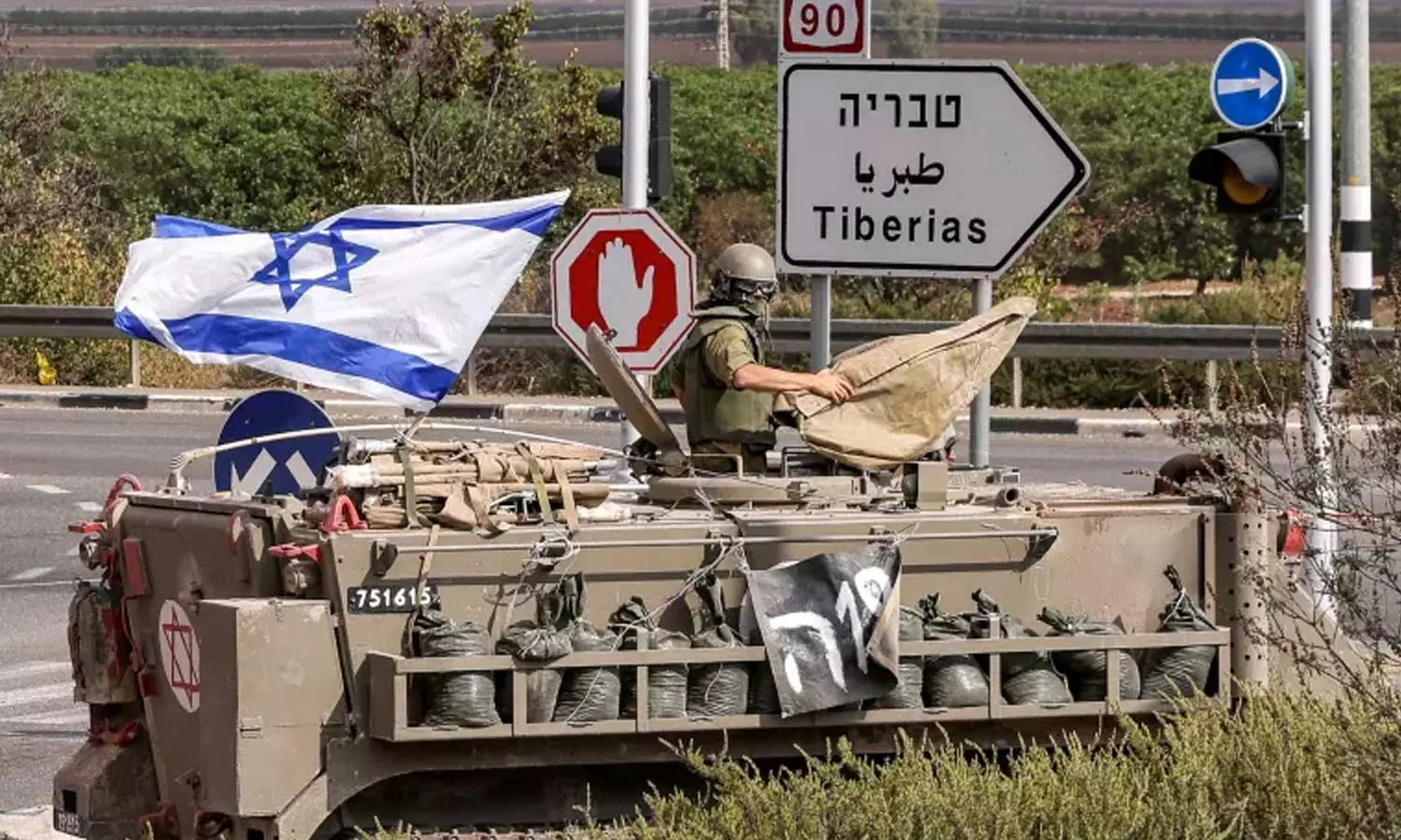 Israel intensified the war against Lebanon Israel intensified the war against Lebanon